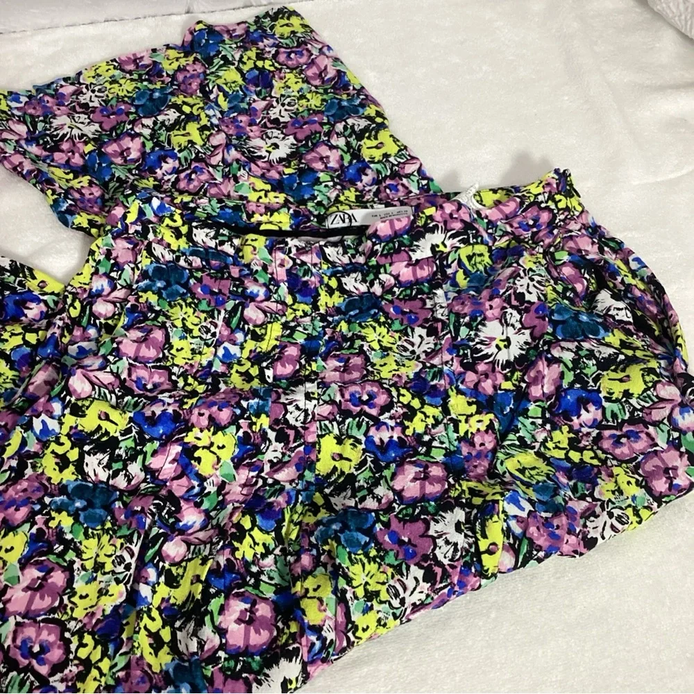 Zara Women Large Wide Leg Floral Print Culotte Pants with Pockets & Side Zip